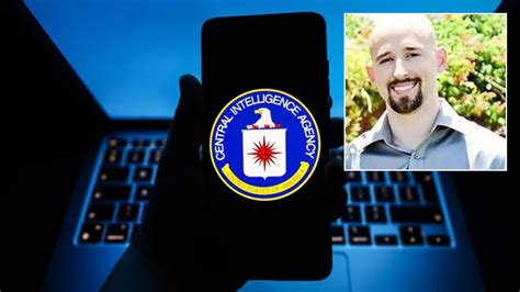 ‘Wikileaks’e belge sızdırmak’tan yargılanan eski CIA çalışanına 40 yıl hapis